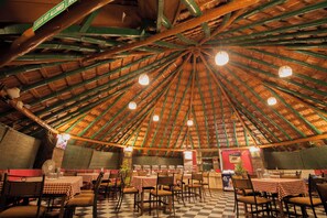 Restaurant - MC RESORT BANDIPUR (Gundlupet)