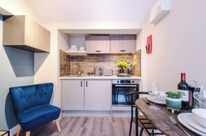 Apartment | In-room dining