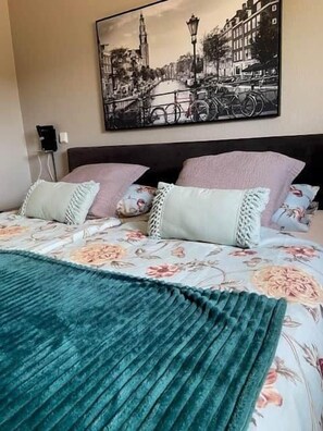 1 Schlafzimmer, Bügeleisen/Bügelbrett, WLAN, Bettwäsche