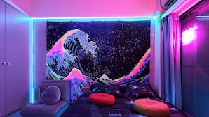 Unclassified image, 3 of 4, button - Tokyo Shinjyuku Cyber Room (Tokyo)