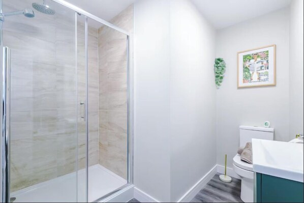 Apartment | Bathroom