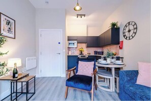 Apartment | Living area