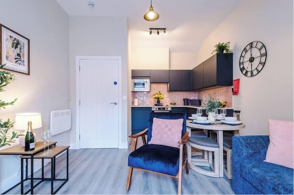Apartment | Living area