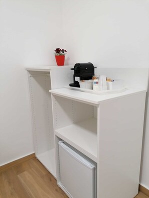 Suite, Balcony, Courtyard View | Free WiFi