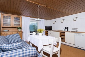 Fernseher, Kamin