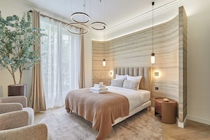 3 bedrooms, iron/ironing board, bed sheets