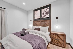 5 bedrooms, iron/ironing board, travel crib, WiFi