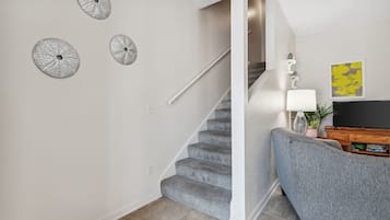 House (Beach Walkers) | 2 bedrooms, free WiFi