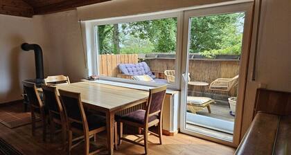 Old School Kail Apartment 1