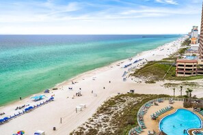Apartament (Emerald Beach Resort 1133 - Beachfron) | 1 dormitori i wifi gratuïta