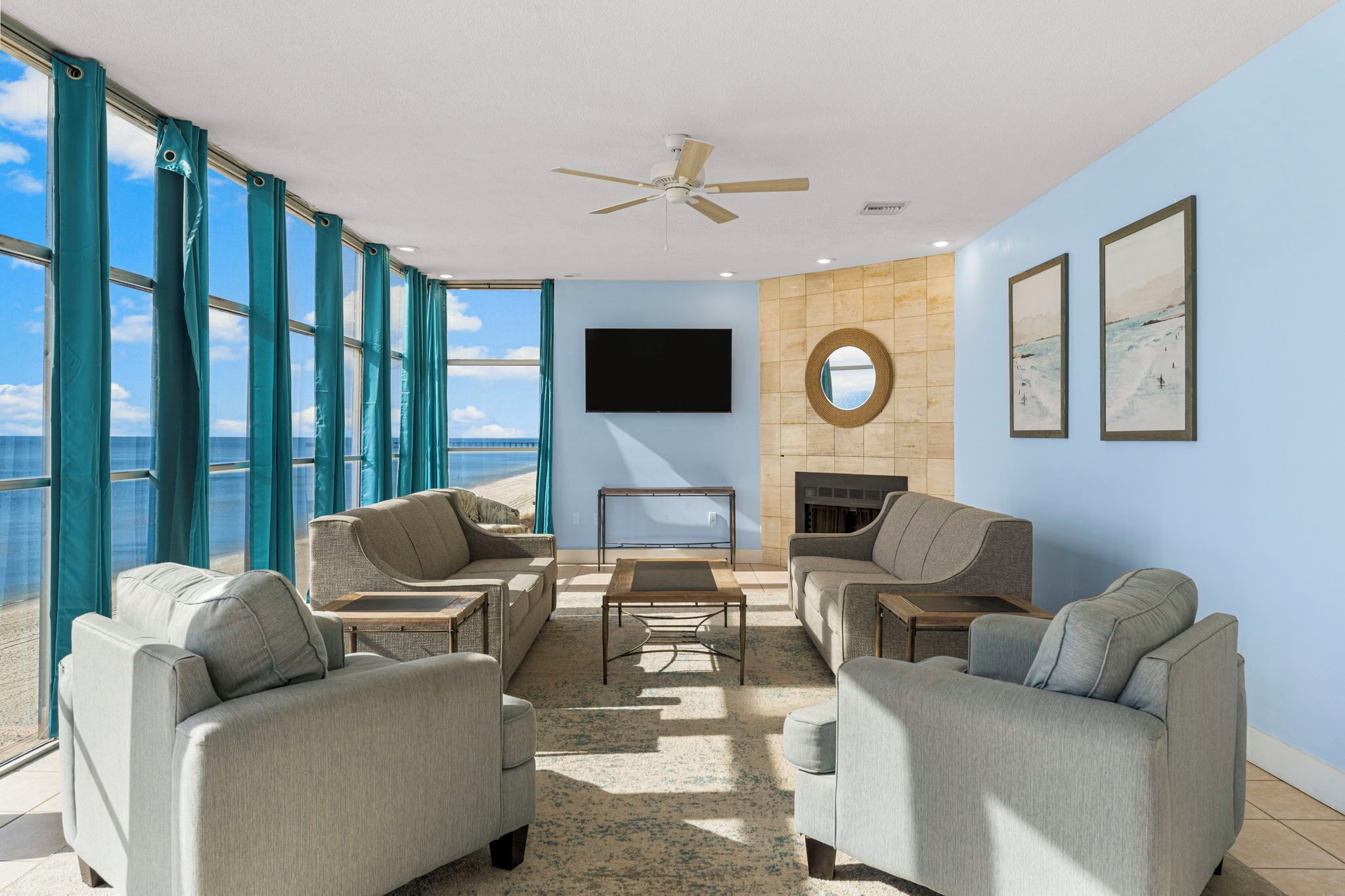 3 室のベッドルーム、WiFi (無料)