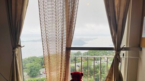 Unclassified image, 2 of 41, button - Recharge Chamber Simoy (Tagaytay)