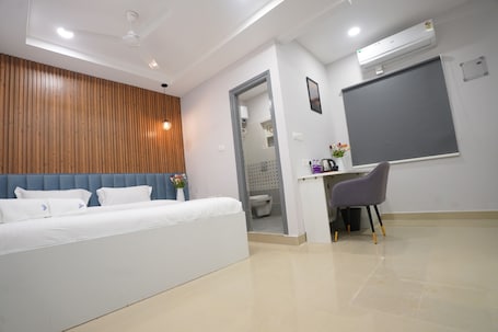 Caja de seguridad en la habitación y decoración personalizada