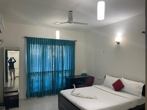Free WiFi - Urban Stay Service Apartments (Chengalpattu)
