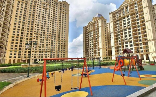 Area giochi per bambini (all'aperto)