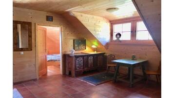 6 Schlafzimmer, Bügeleisen/Bügelbrett, Internetzugang