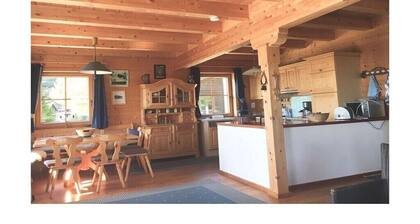 Hütte in Falkertsee mit Schwimmbecken