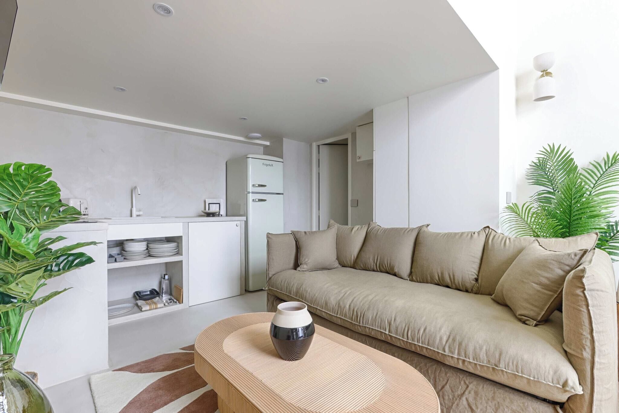 Smart TV, offices