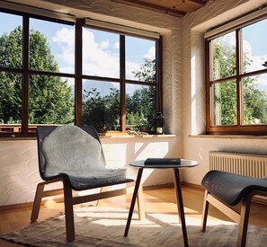 Interior - Vacation apartment Watzmann, 80 m², 2 bedrooms, shower/WC,T (Bischofswiesen)