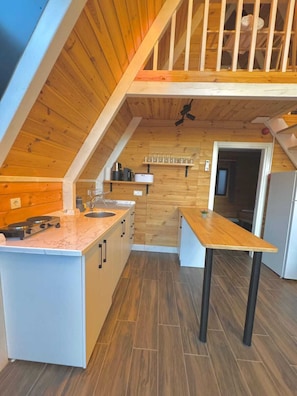Family Bungalow, Patio, Mountain View | Private kitchen