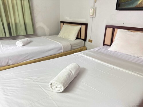 Hotel O Archor Guesthouse