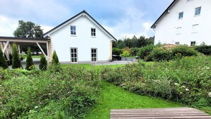 Chalet | Exterior - Chalet in Winterberg Near Ski Lift & Adventure (Winterberg)