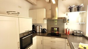 Chalet | Private kitchen - Chalet in Winterberg Near Ski Lift & Adventure (Winterberg)
