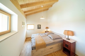 1 chambre, literie fournie
