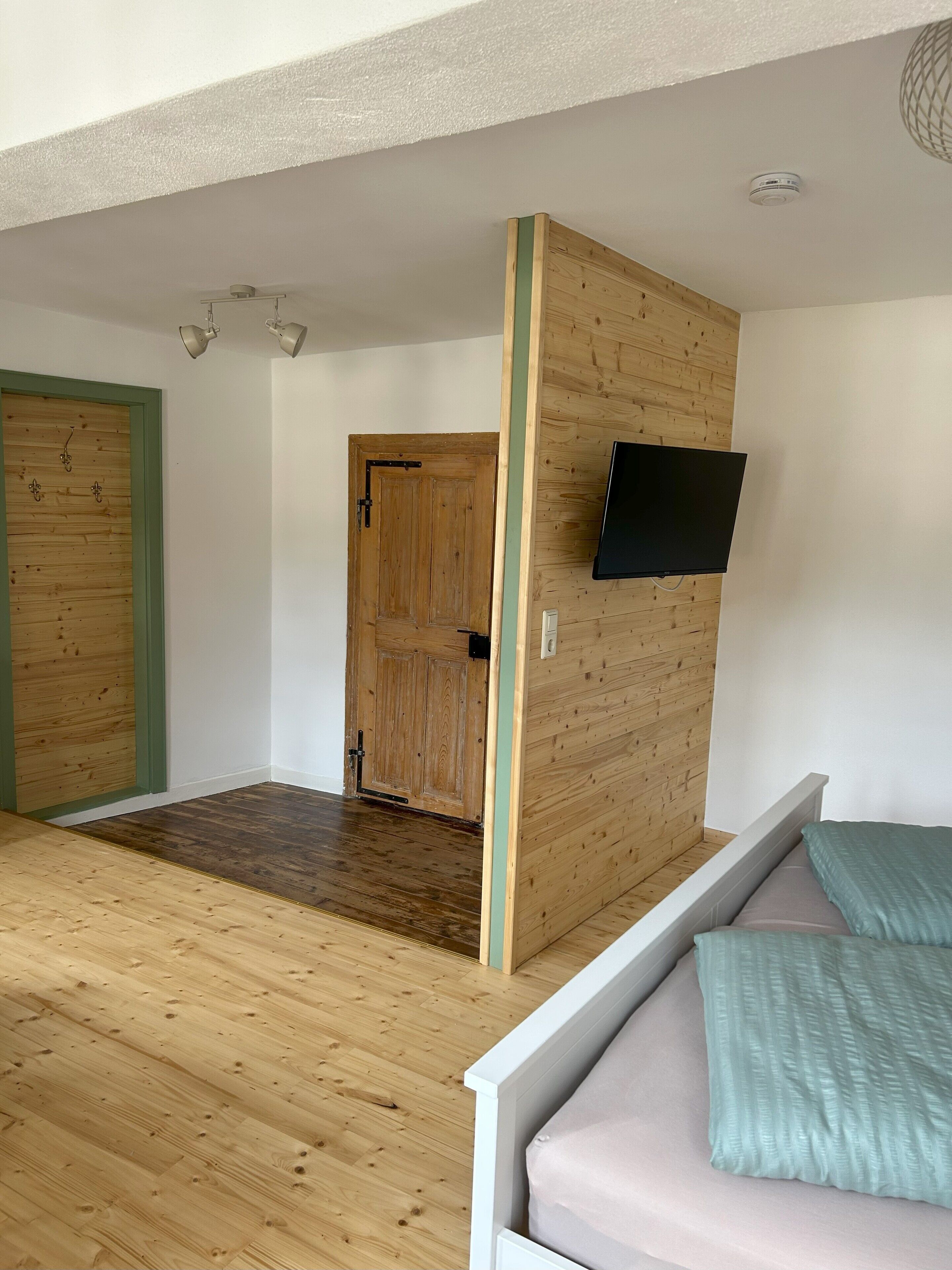 3 slaapkamers, reisbedje, gratis wifi, beddengoed