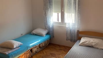 2 bedrooms, internet