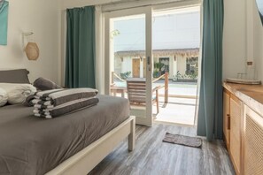 Double Room, Pool View | Pillowtop beds, free WiFi, bed sheets