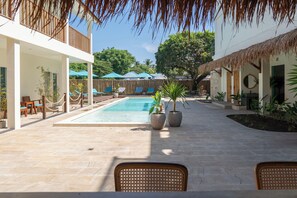 Udendørs pool