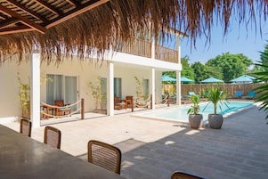 Piscine extérieure
