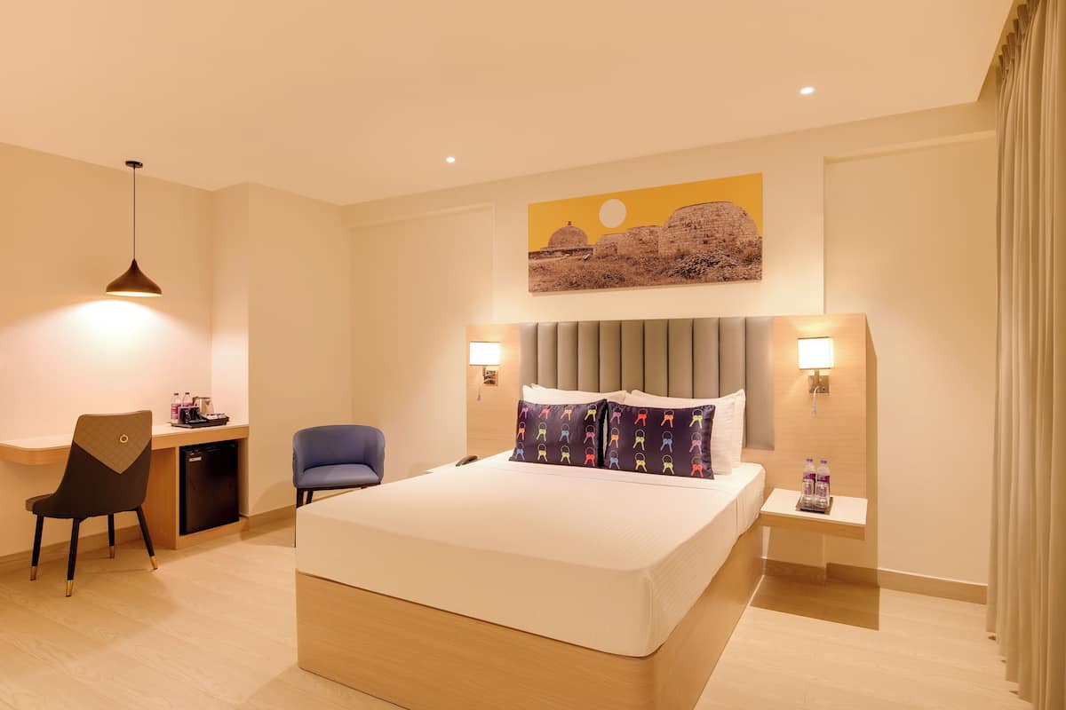 Deluxe Double Room | Desk, WiFi (free)