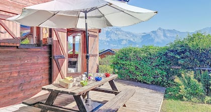 Les Chalets de La Combe by Interhome