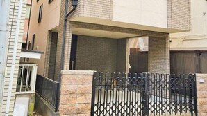 Sınıflandırılmamış resim, 14 üzerinden 5, düğme