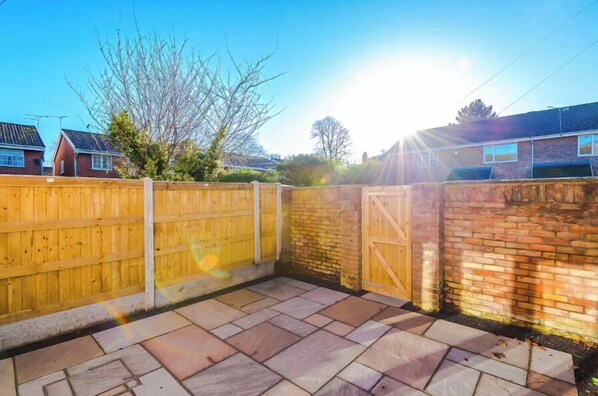 Exterior - 4 Eversley Park (Chester)