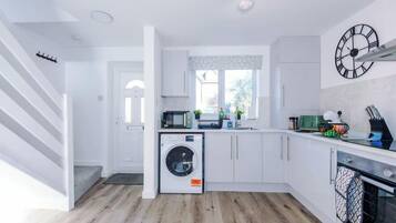 Apartment | Private kitchen
