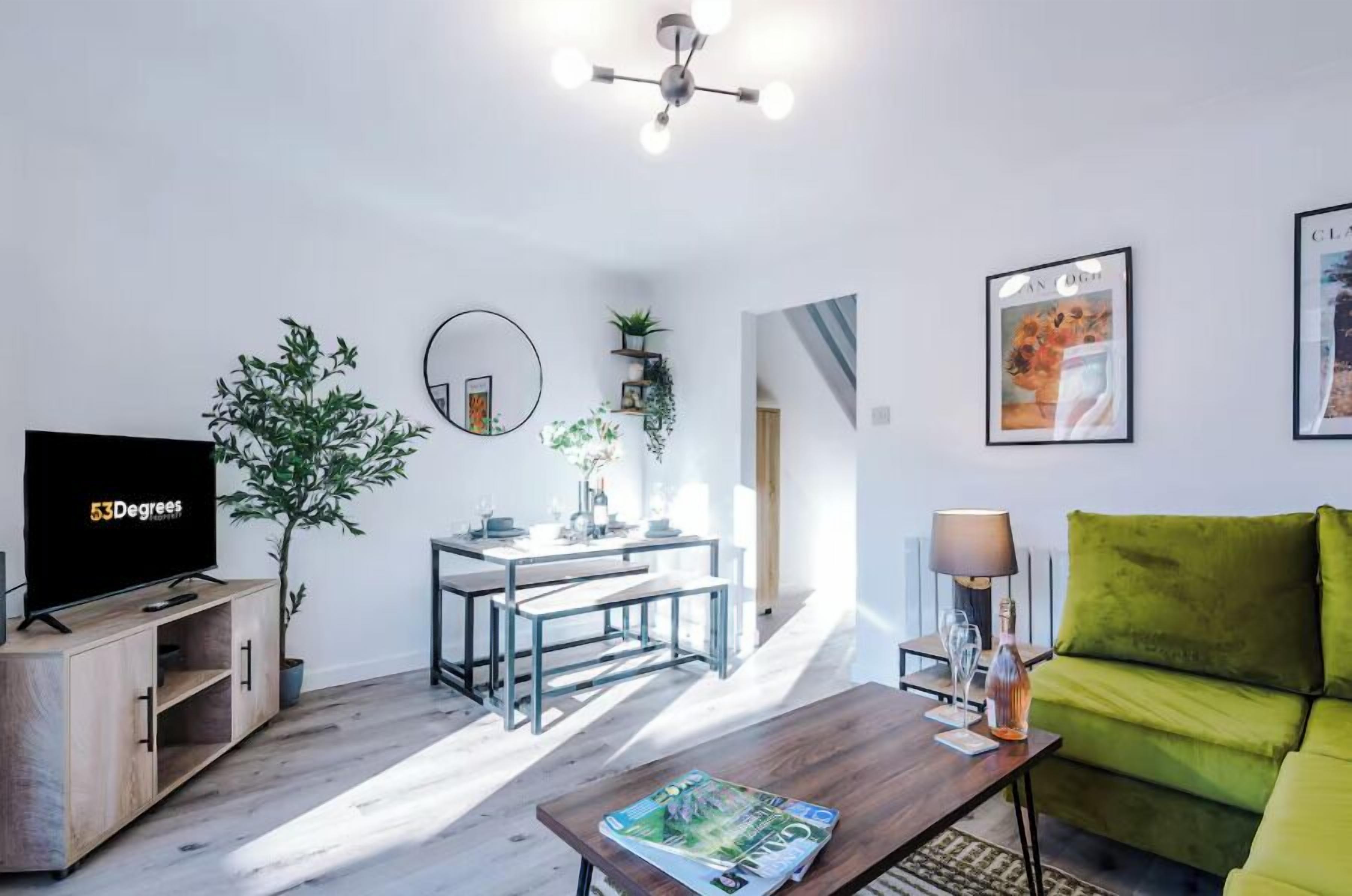 Apartment | Living area