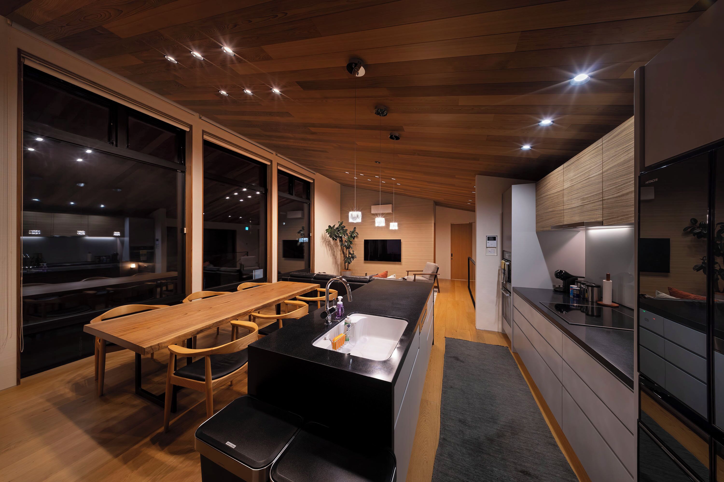 Fridge, microwave, coffee/tea maker, electric kettle