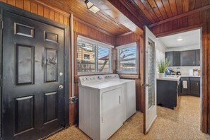 House (Summer Haven)