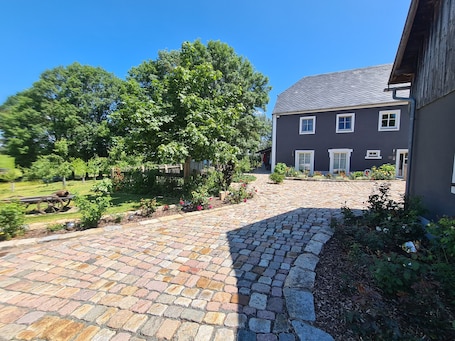 Exterior. Glamping 'Rosenzauber' with Shared Pool, Wi-Fi and Air Conditioning
