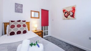 Unclassified image, 2 of 23, button - 104 Brook Street (Chester)