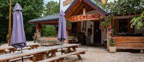 Restauration en plein air