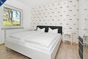 2 bedrooms, free WiFi