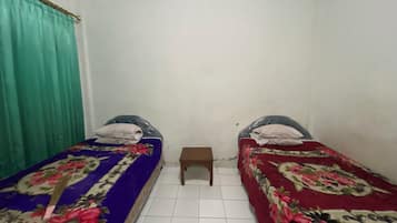 Chambre Deluxe avec lits jumeaux | Wi-Fi gratuit, draps fournis
