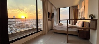 Gate 9 Tower -Studios & Apts Mar Mikhael