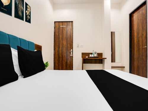 Hotel O Kota Near Railway Station