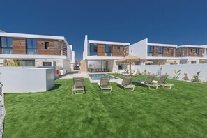 Villa, 5 Bedrooms, Private Pool, Garden View | Pool