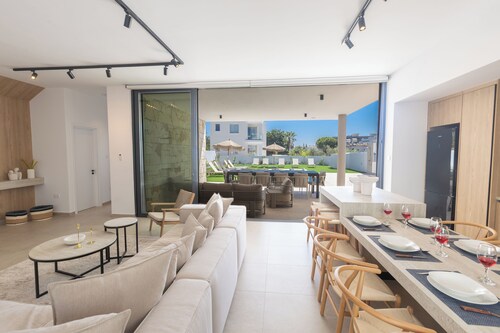 Ayia Napa Orea Villa OR8